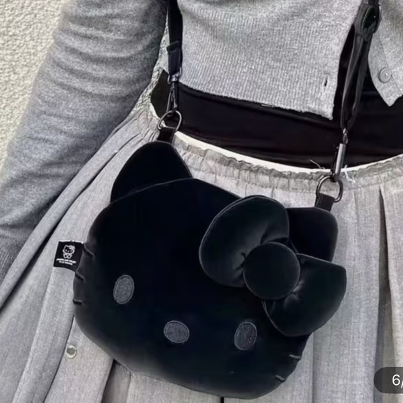 Hello Kitty Handbags - Hello Kitty velvet Crossbody Bag